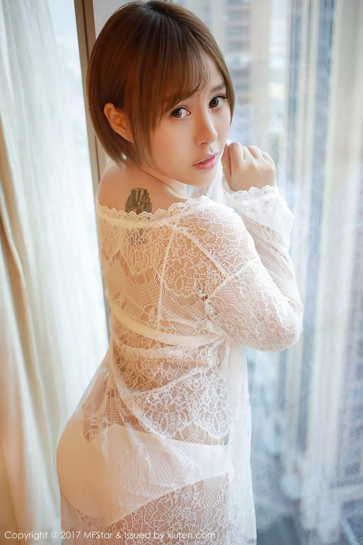 Evelyn艾莉写真