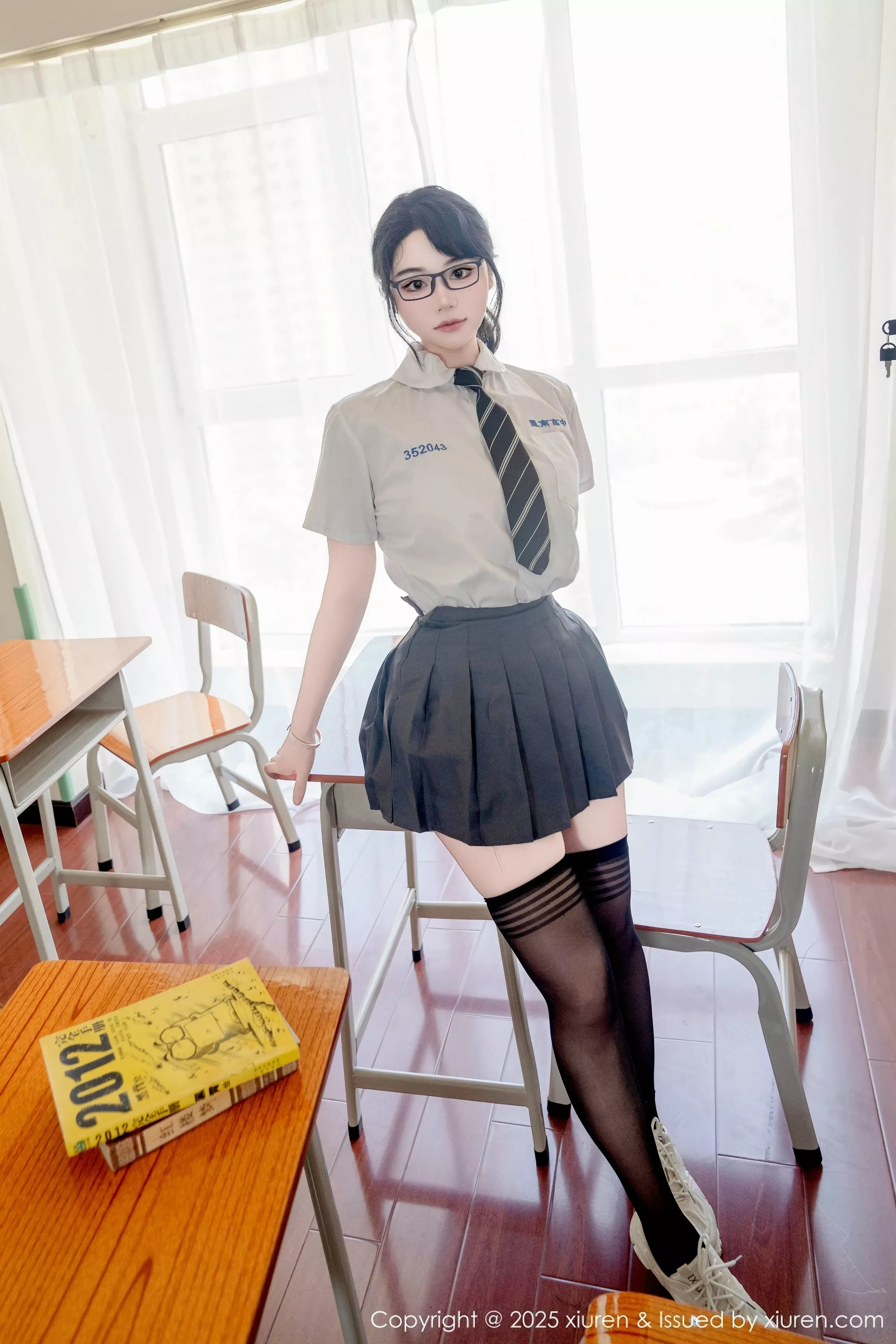 Xrmnw.Vip_汐汐爱吃草莓_写真
