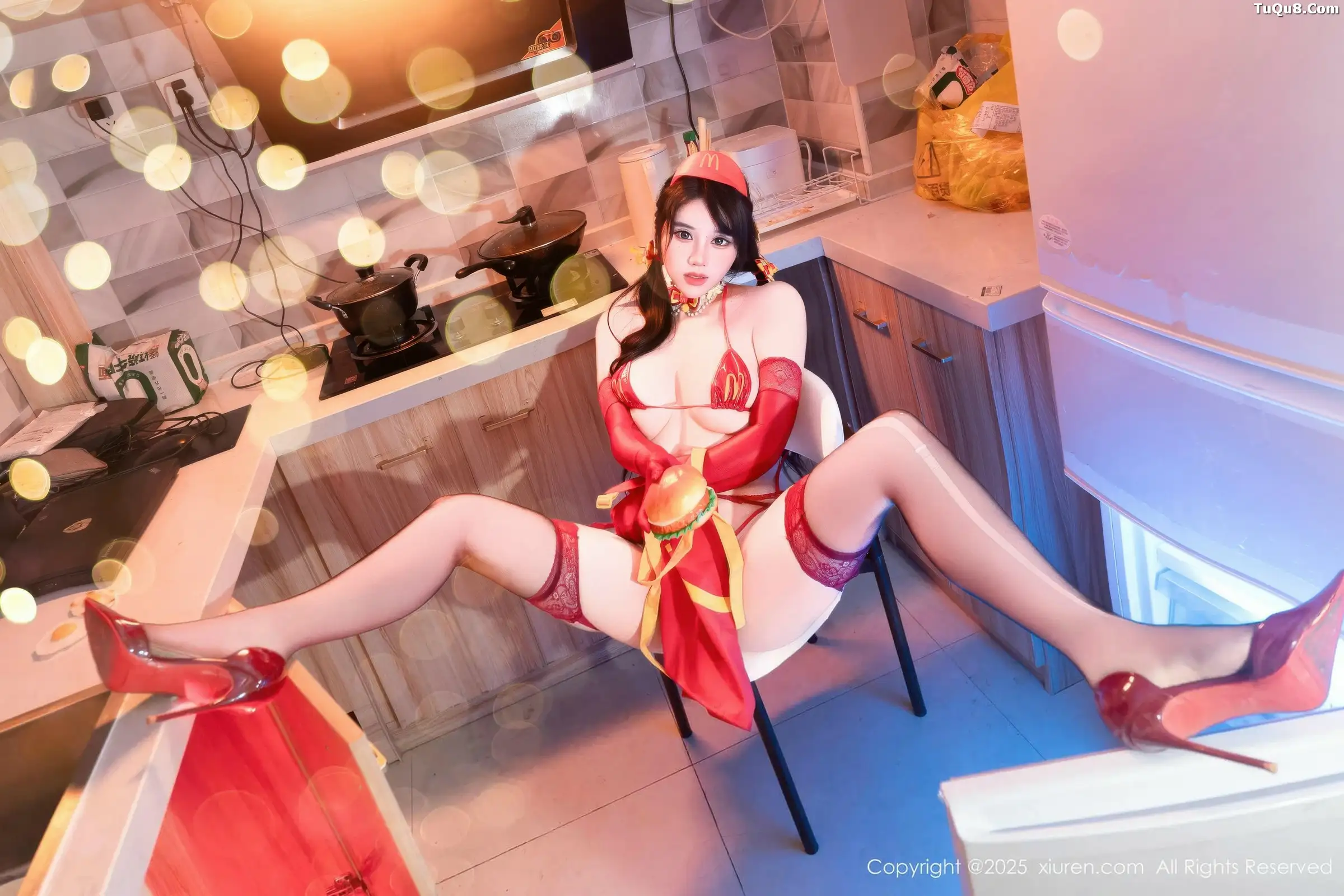 Xrmnw.Vip_汐汐爱吃草莓_写真